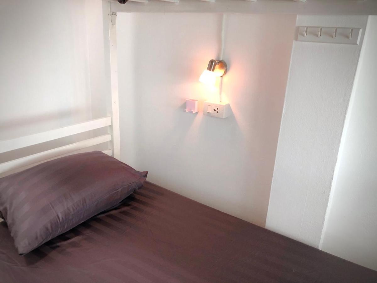 Room Story Hostel Phra Nakhon Si Ayutthaya Exterior foto