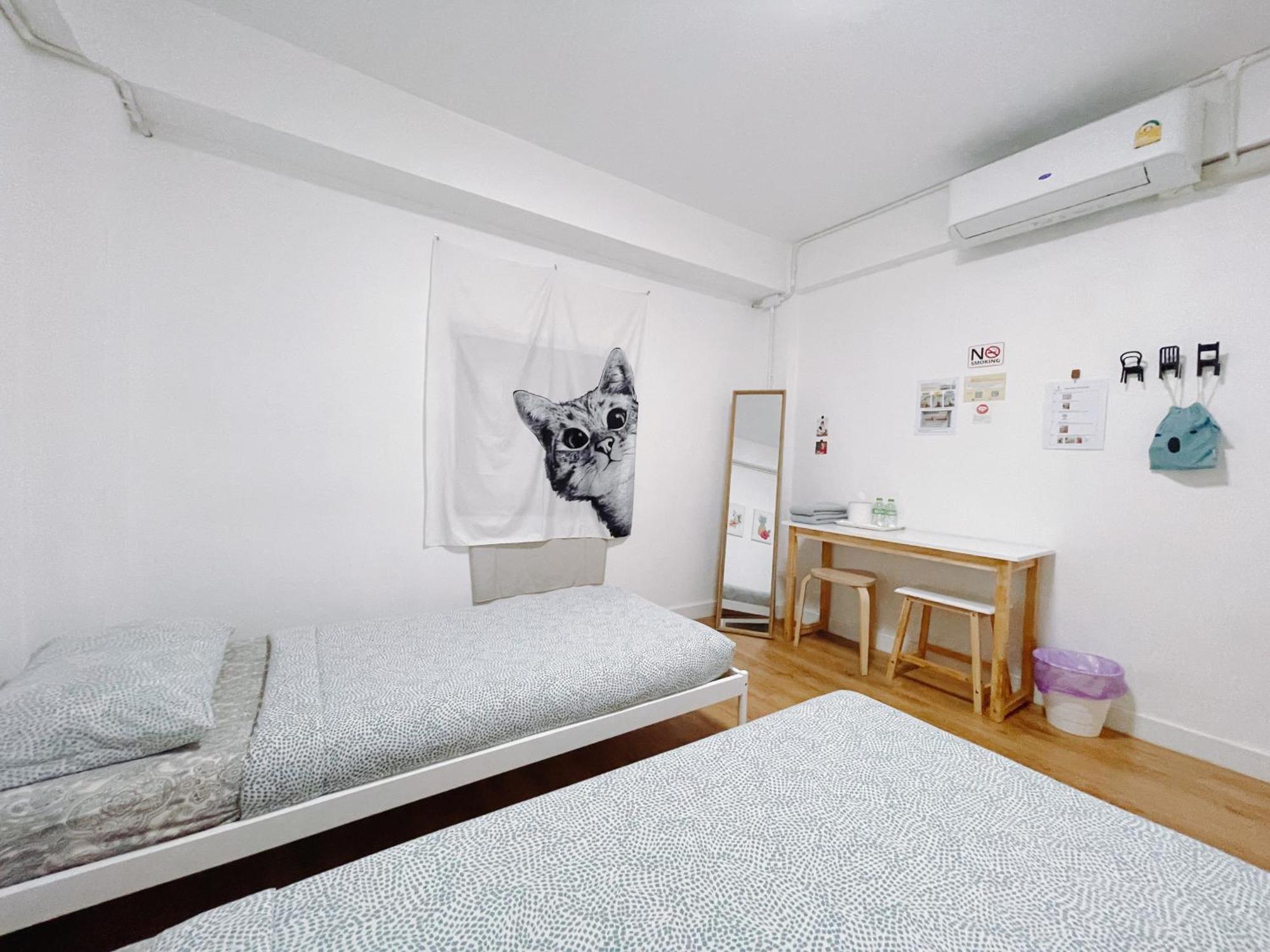 Room Story Hostel Phra Nakhon Si Ayutthaya Exterior foto